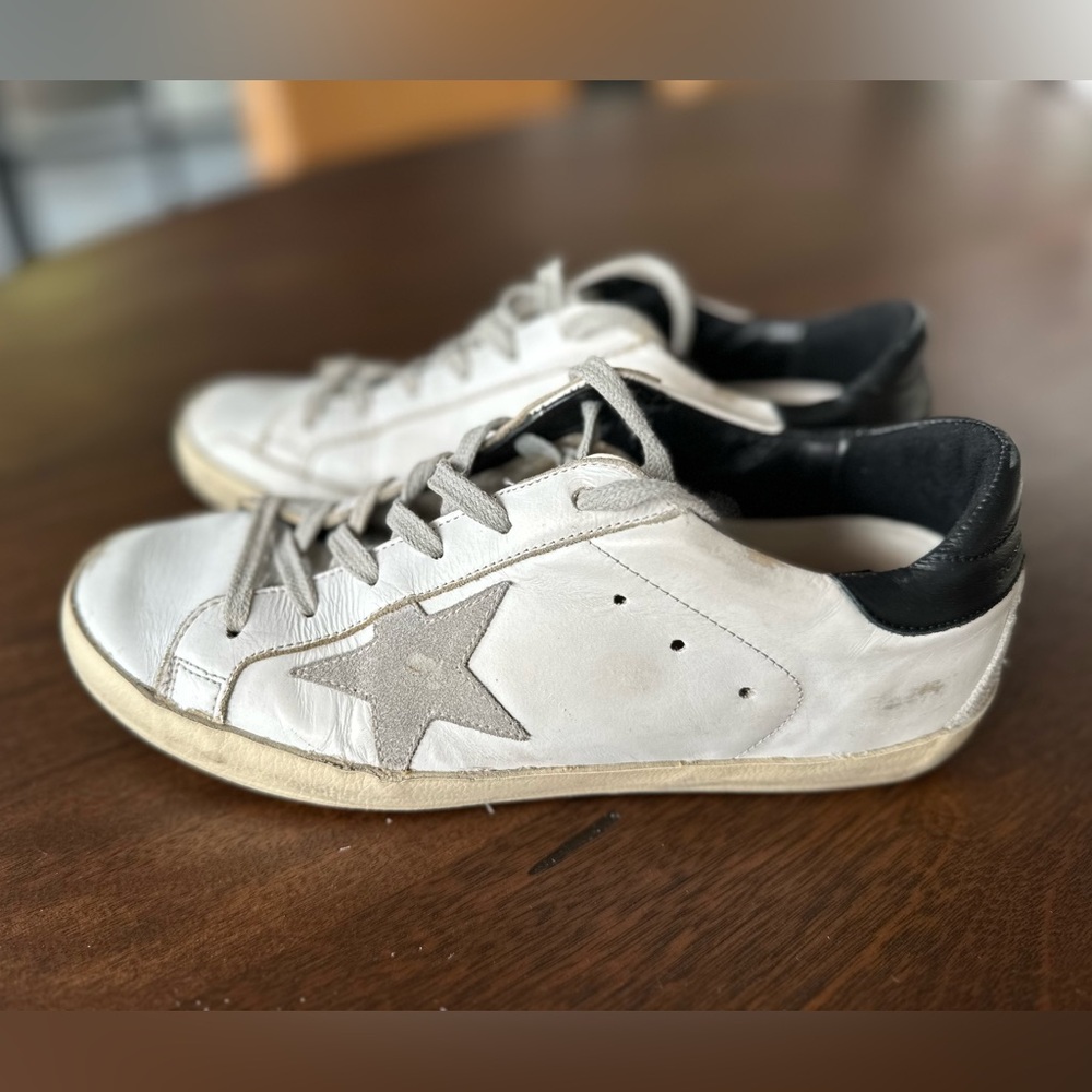 Golden Goose Women’s Super-Star low-top sneakers in black/white - Picture 7 of 13